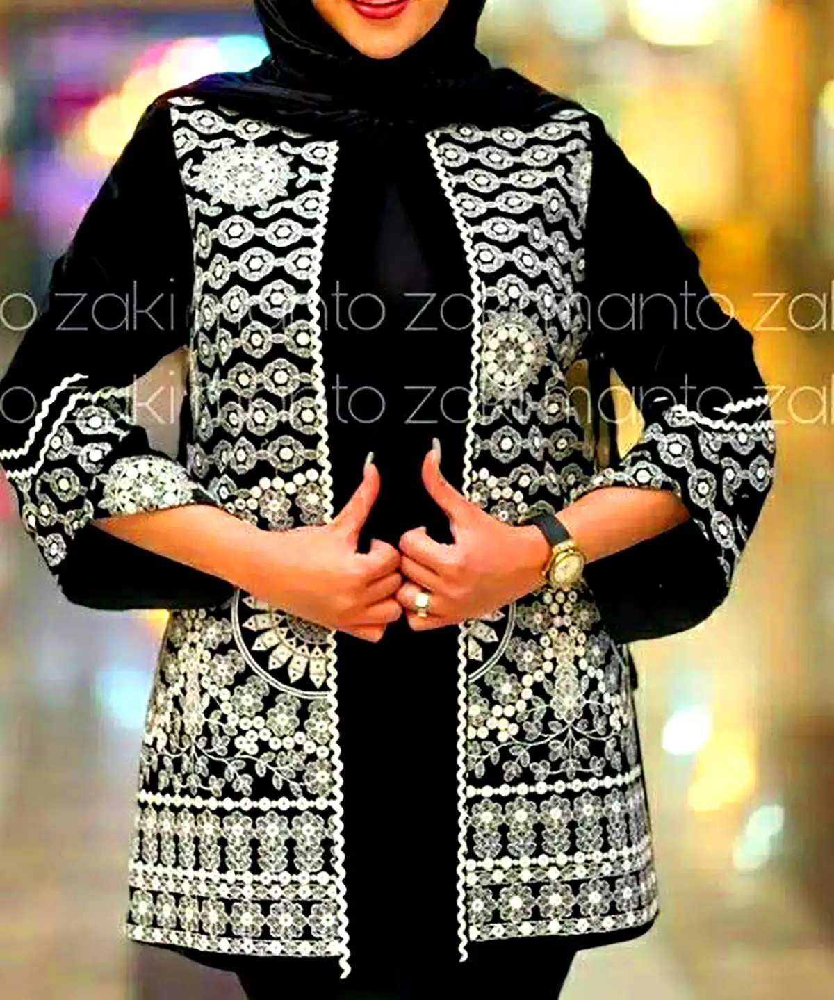 مانتو سفید مشکی مجلسی