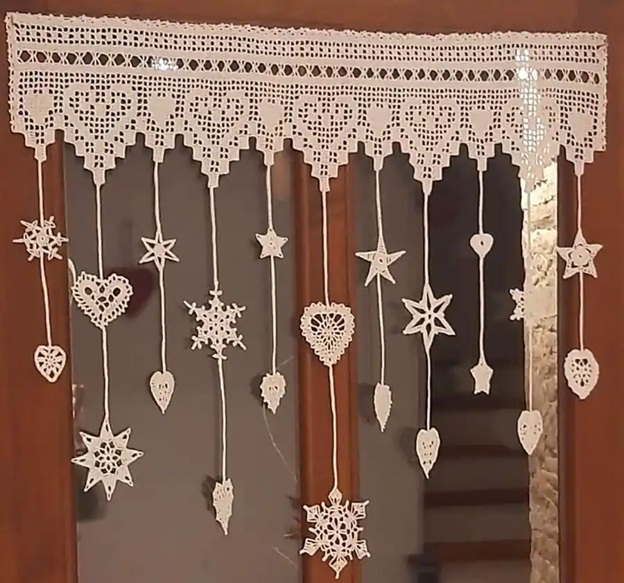 پرده زیبای قلاب بافی
