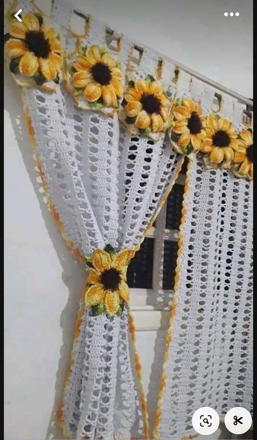 پرده زیبای قلاب بافی