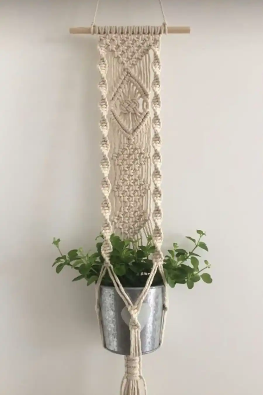 آویز گل و گیاه مکرومه