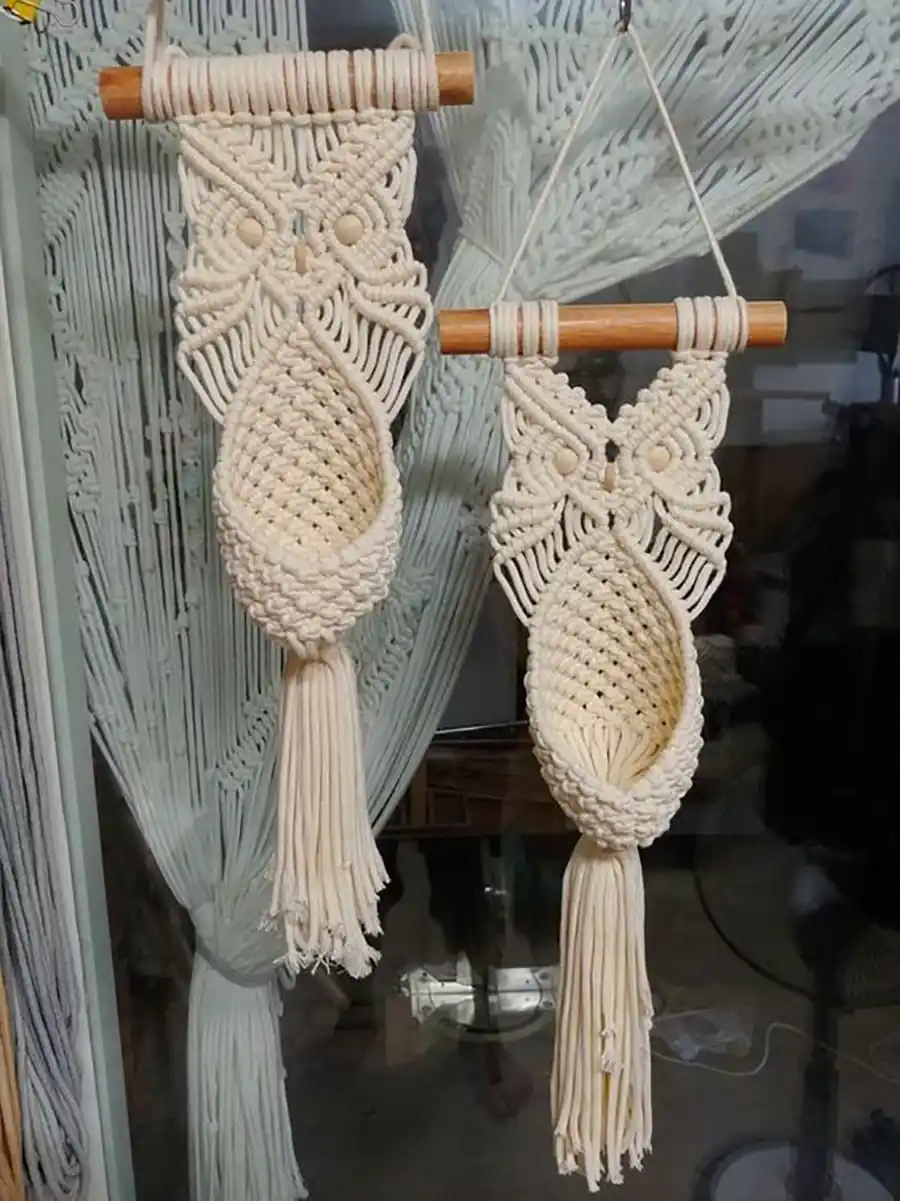 آویز گل و گیاه مکرومه