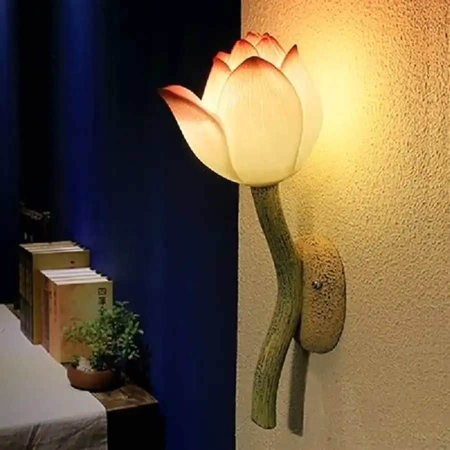 چراغ دیواری شیشه ای رنگی