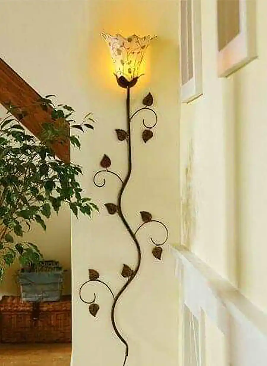 چراغ دیواری شیشه ای رنگی