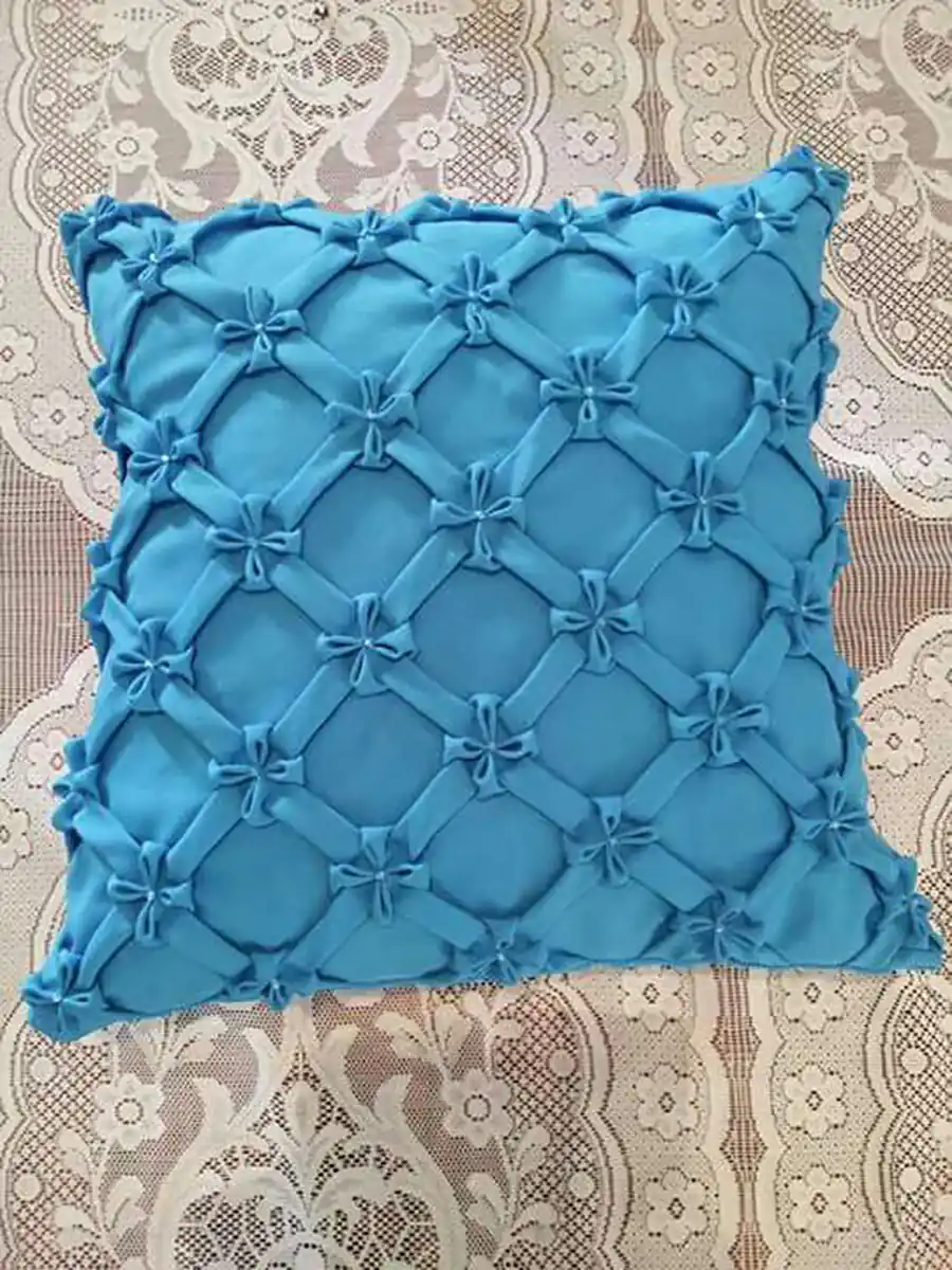 کوسن گلدوزی سه بعدی ساتن