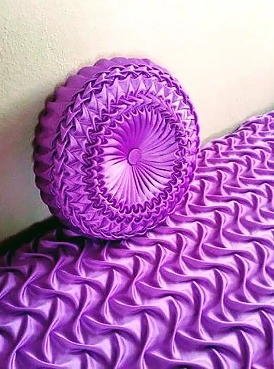 کوسن گلدوزی سه بعدی ساتن