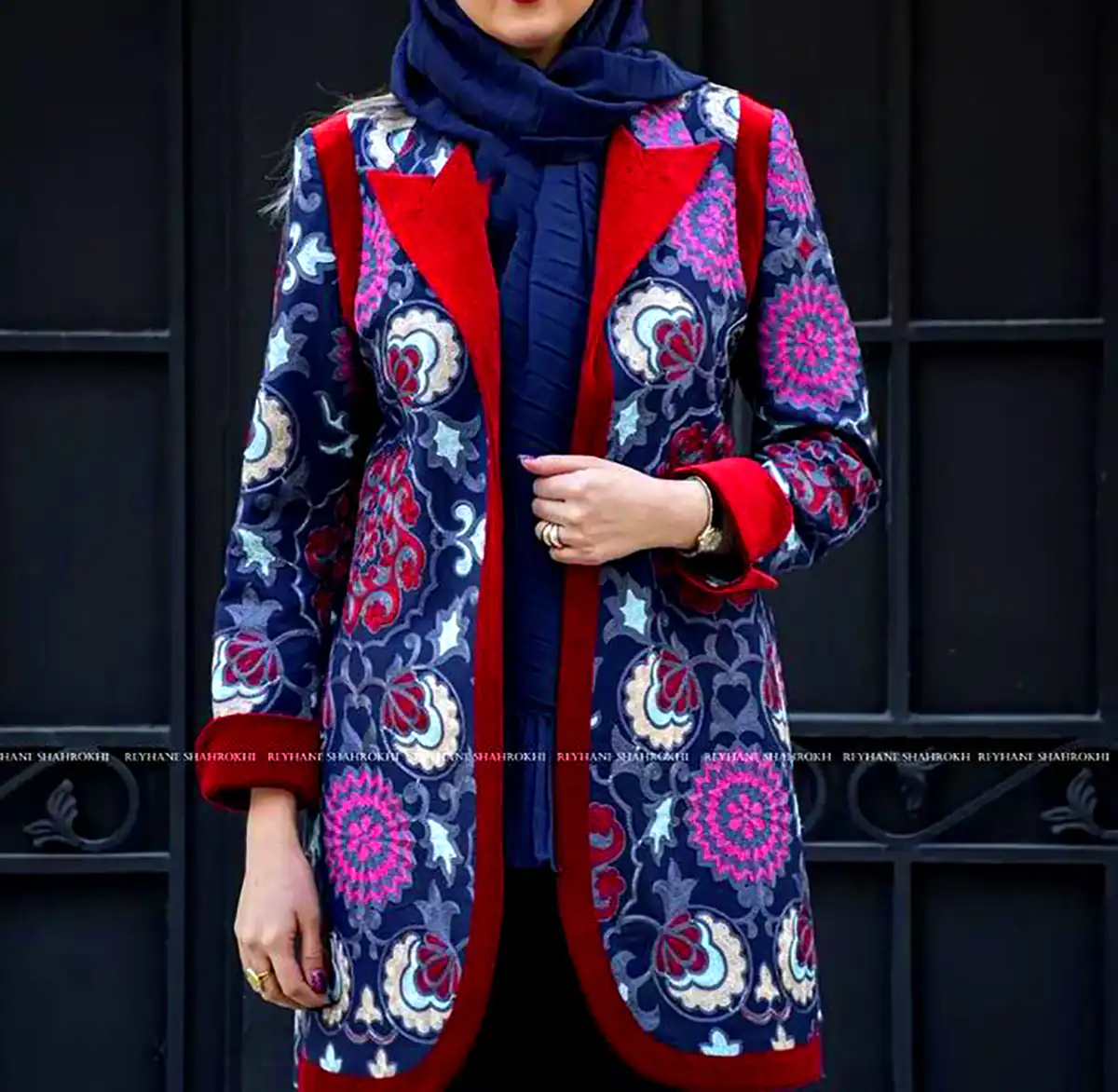 مانتو ژاکارد رنگی و شاد