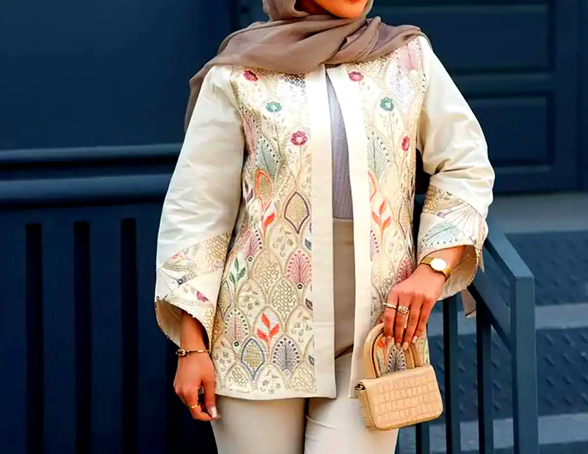 مانتو ژاکارد رنگی و شاد