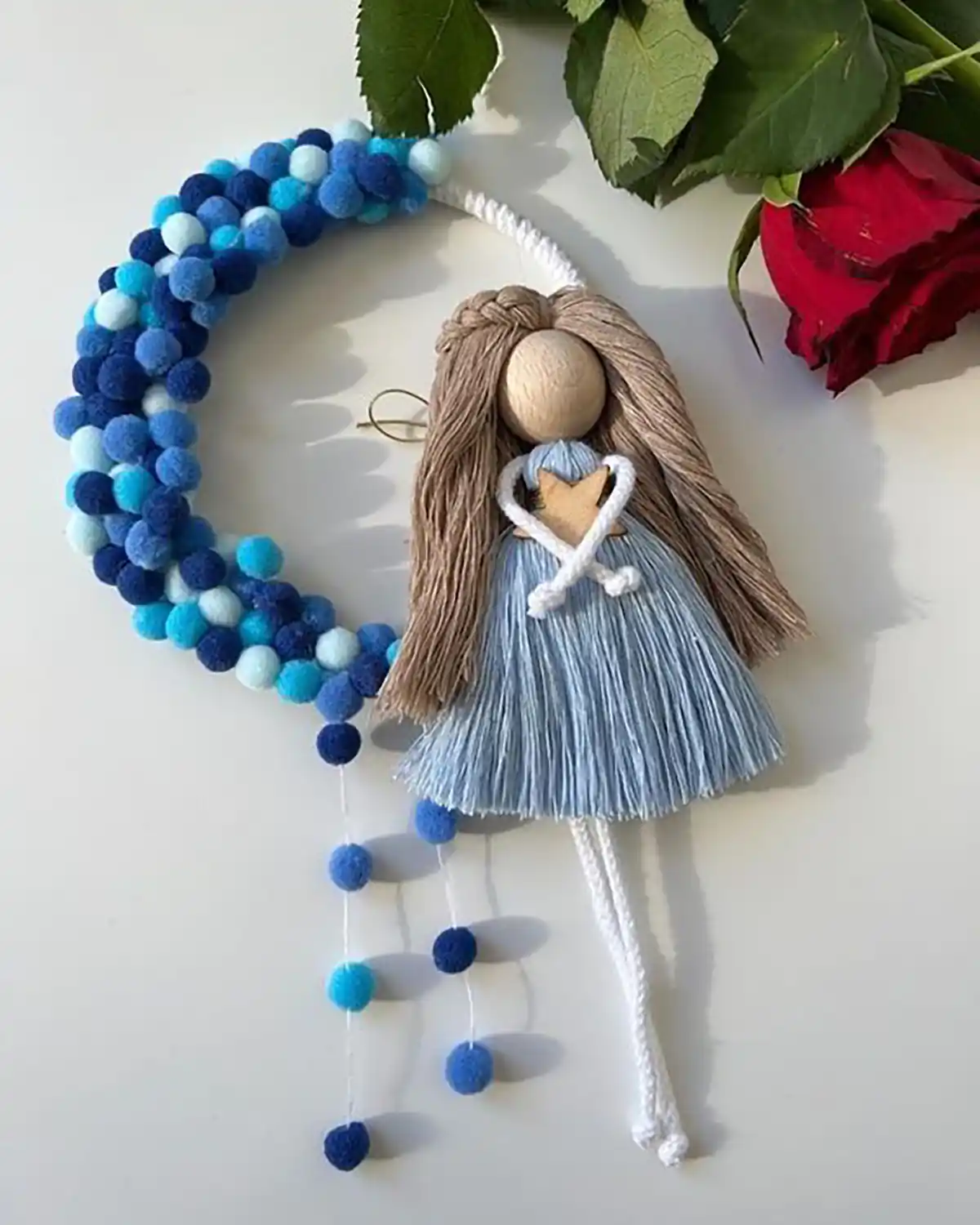 دیوارکوب فرشته مکرومه (جدیدترین مدل های ترند امسال ۱۴۰۴ - ۲۰۲۵) دیوارکوب فرشته مکرومه