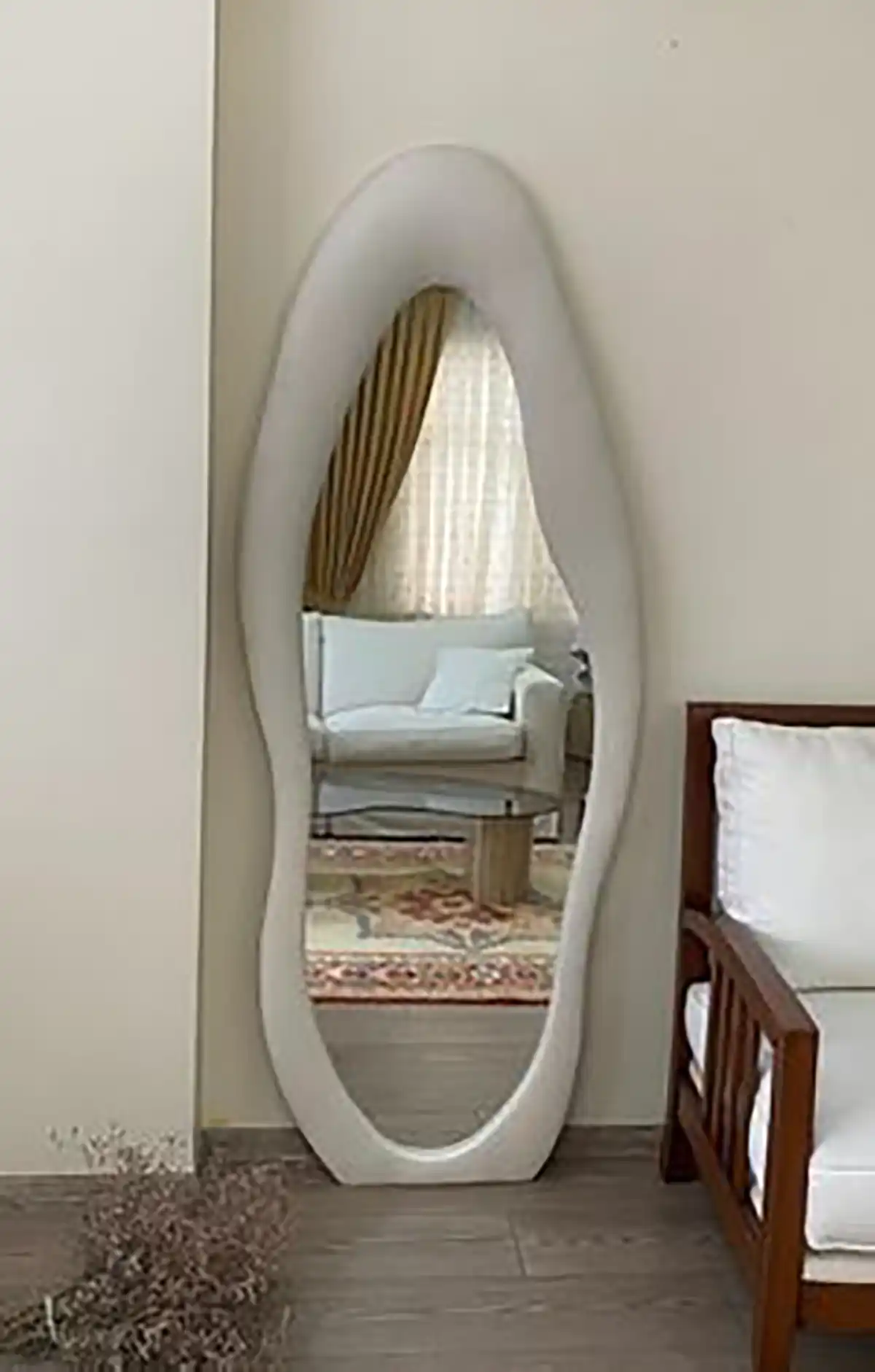 آینه دفرمه قدی