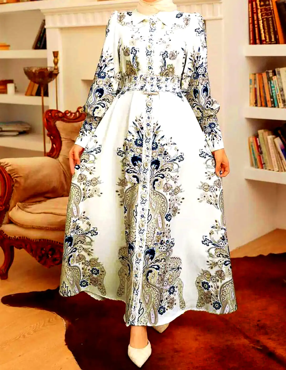 پیراهن طرحدار رنگی و شاد