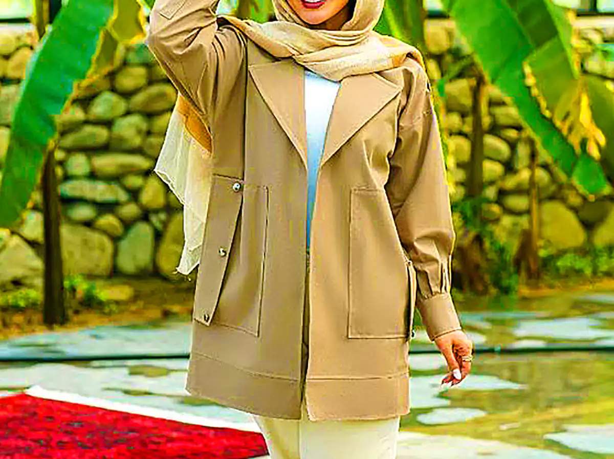 مانتو ساده دکمه دار