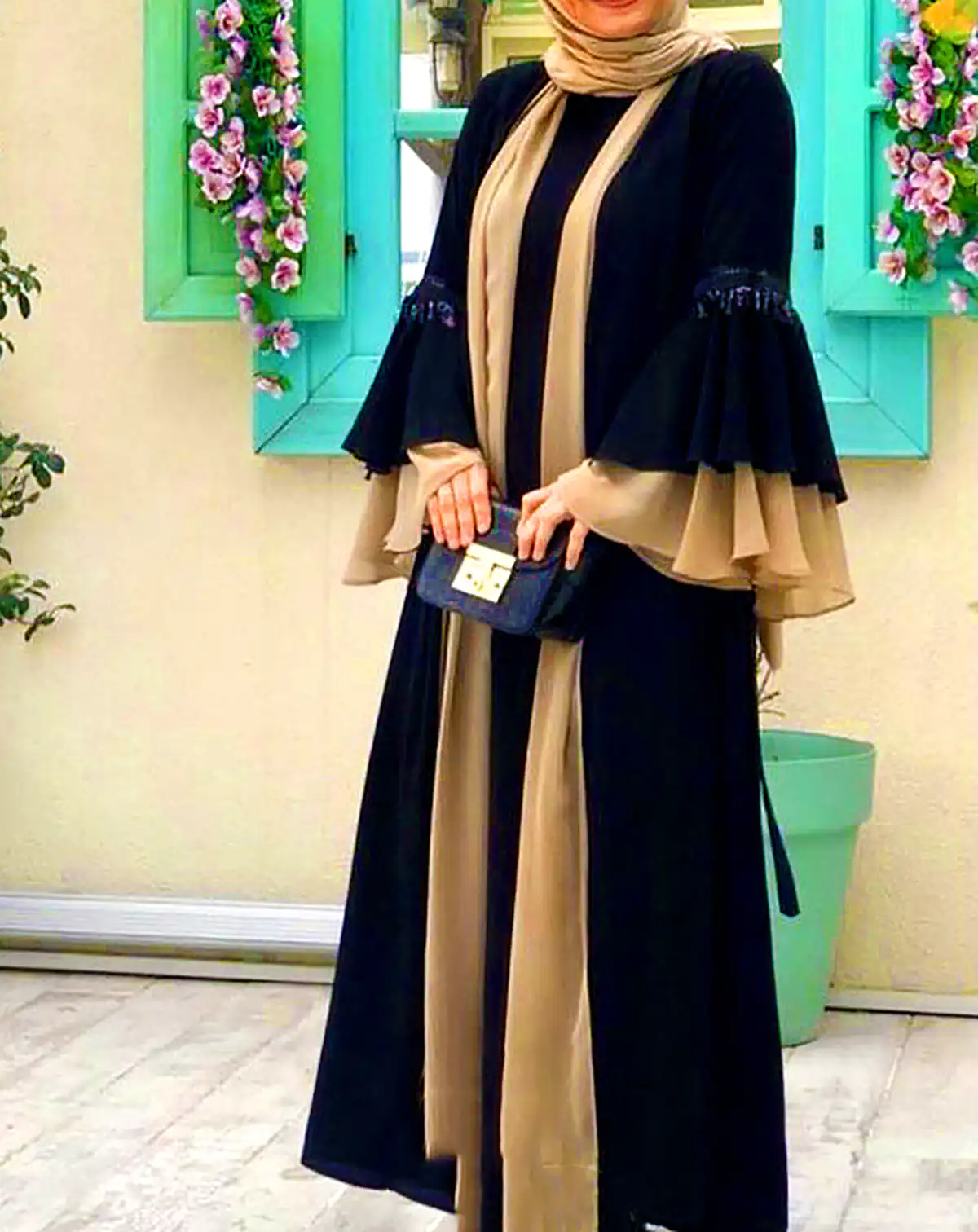 مانتو عبایی شیک مشکی