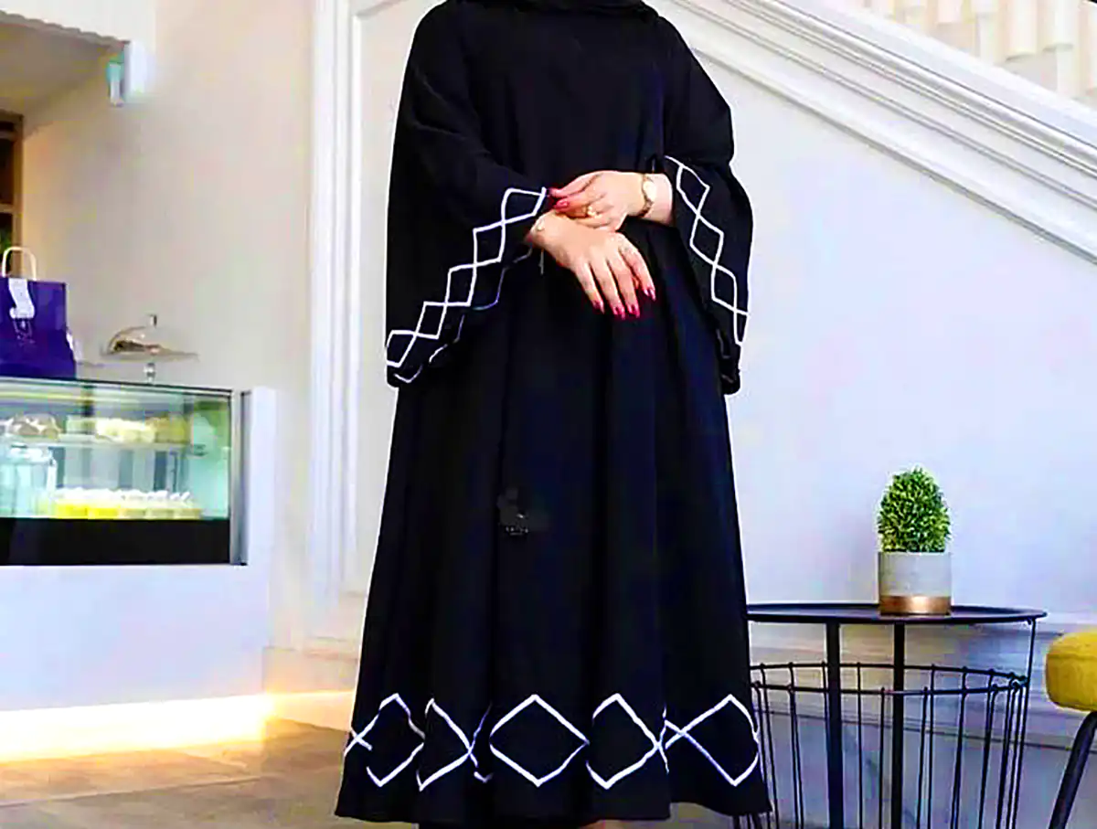 مدل مانتو عبایی شیک مشکی