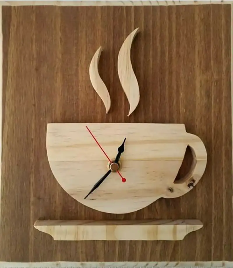 ساعت دیواری خاص چوبی