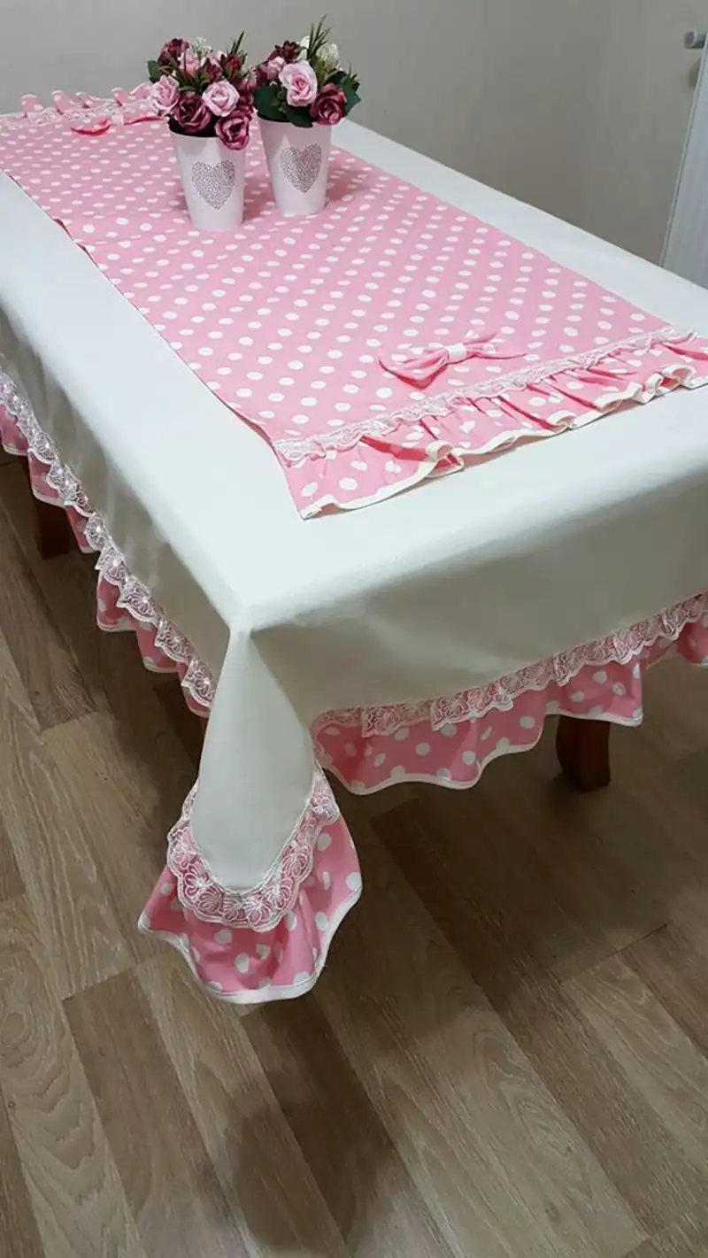 مدل رومیزی پارچه ای برای نوعروس ها