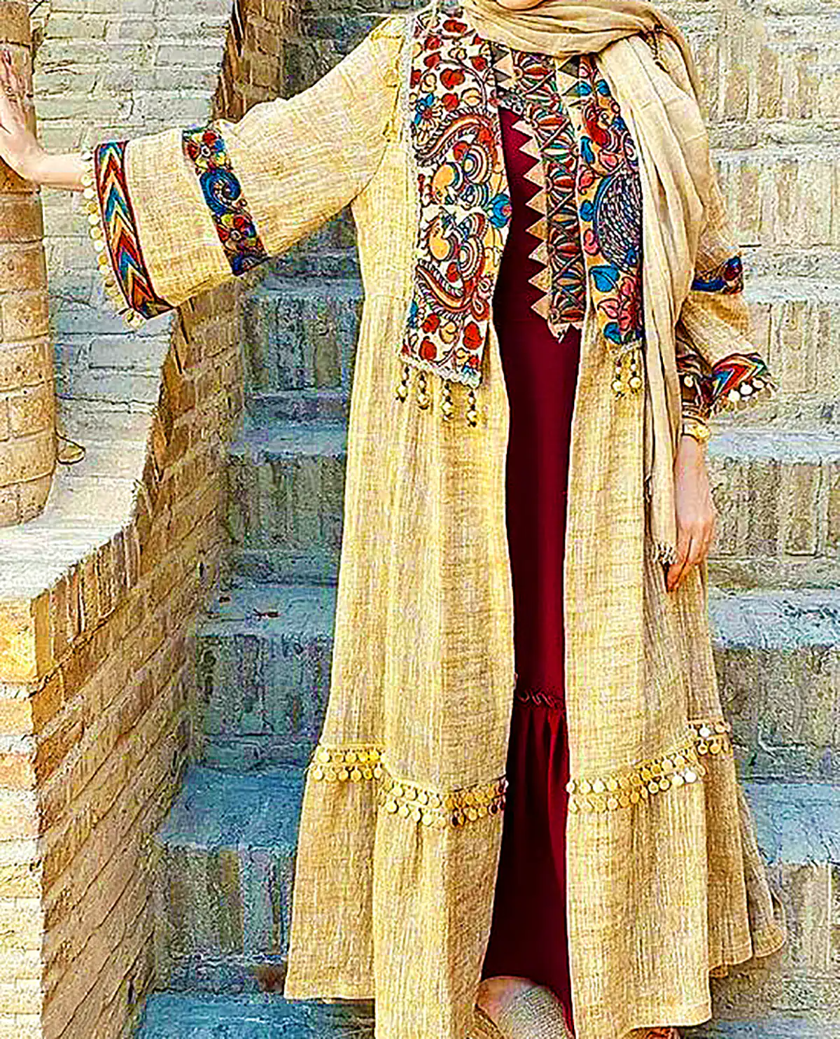 مانتو سنتی مدرن