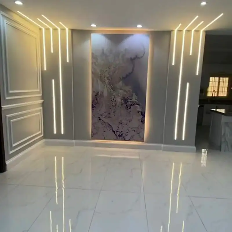ایده دیزاین دیوار با نور مخفی (جدیدترین مدل های ترند امسال ۱۴۰۴ - ۲۰۲۵) ایده دیزاین دیوار با نور مخفی