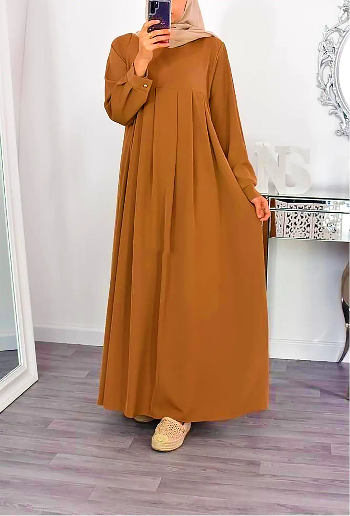 پانچ شیک و زیبای زنانه