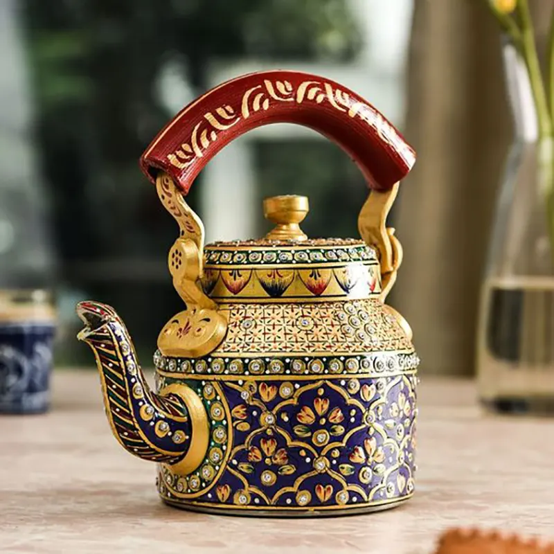کتری چای نقاشی شده با دست