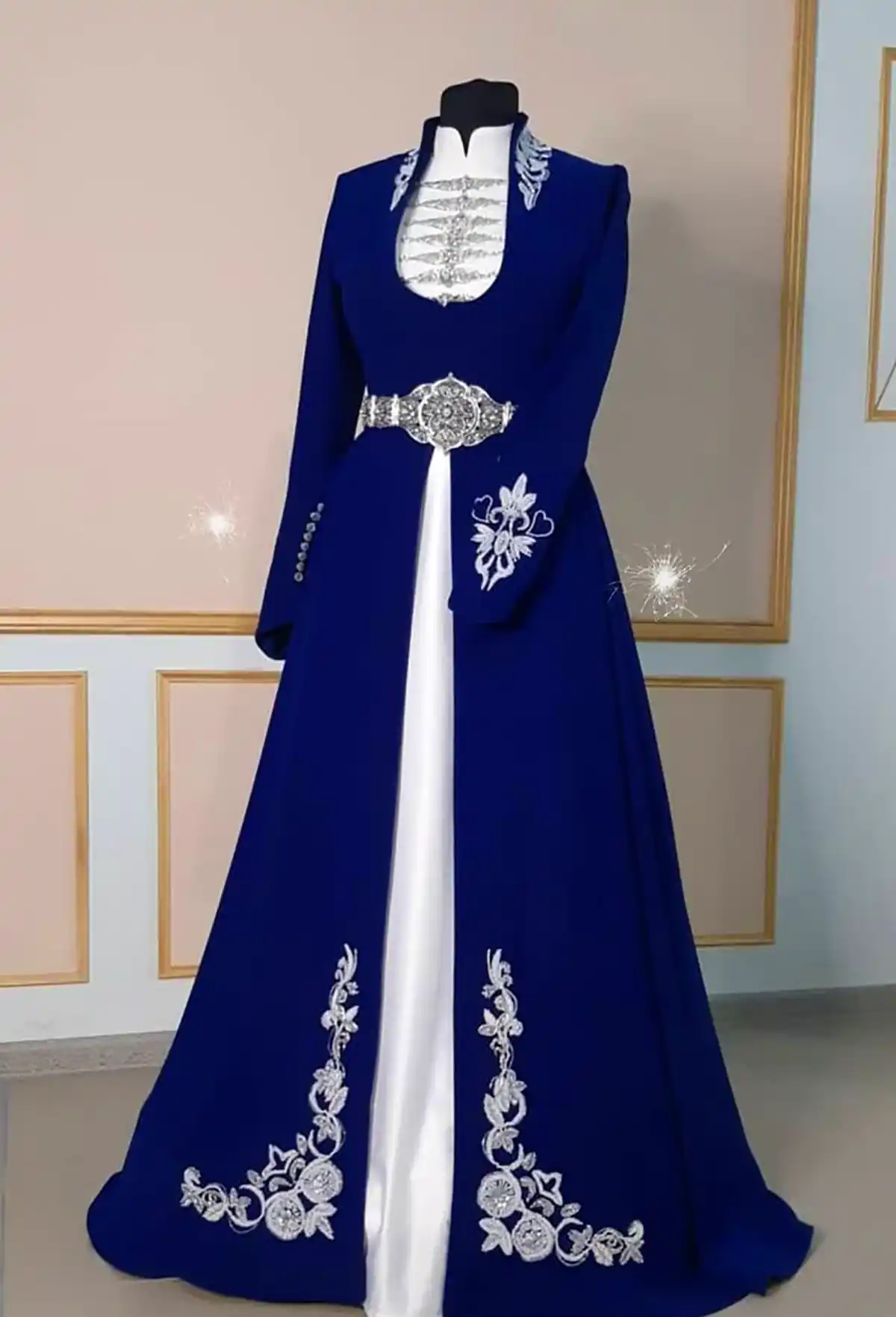 لباس مجلسی شنل دار و شیک 
