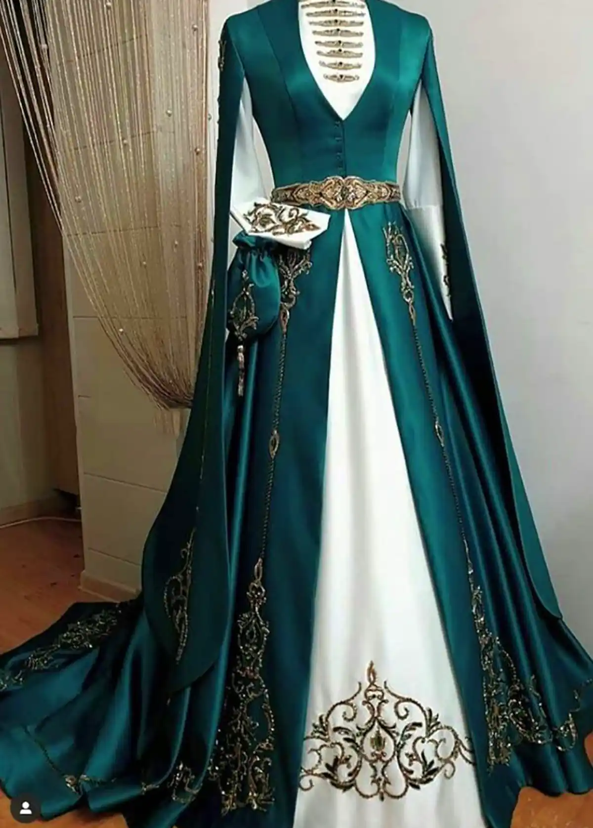 لباس مجلسی شنل دار و شیک 