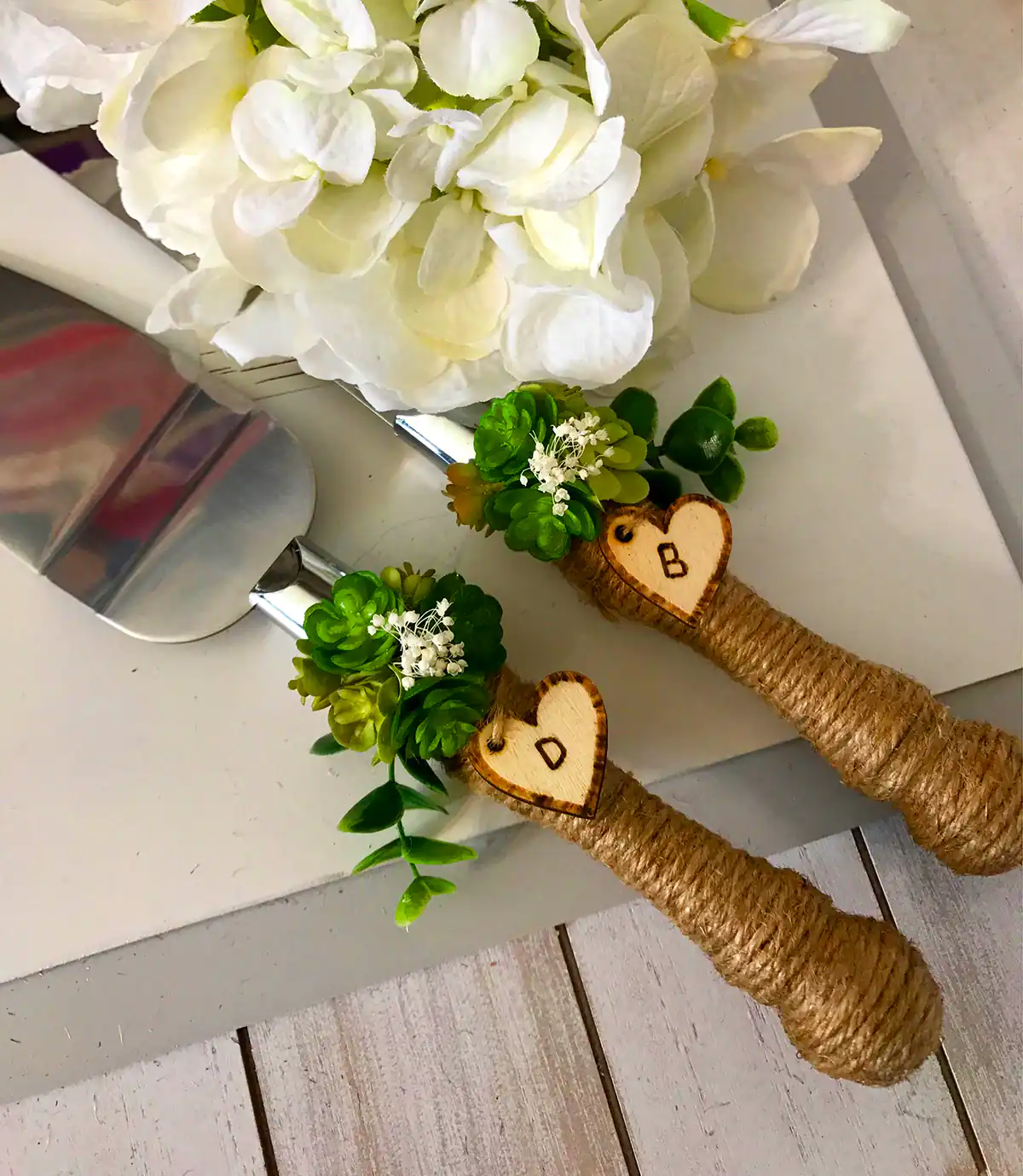 دیزاین چاقو عروسی مدرن