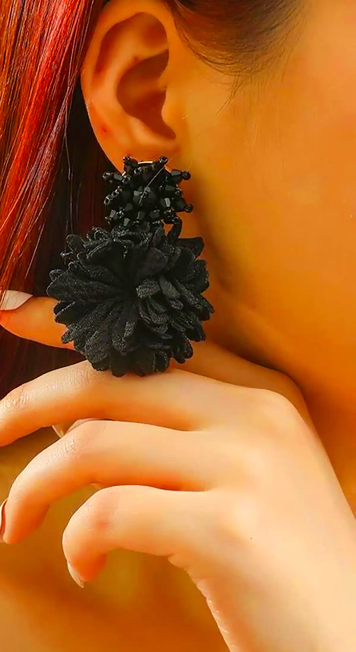 گوشواره فانتزی مشکی