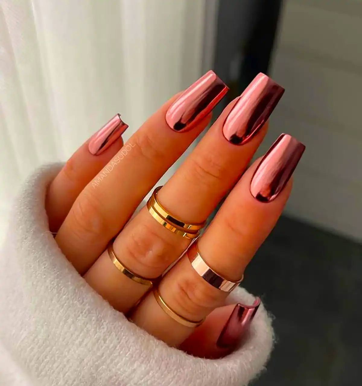 طرح ساده و تک رنگ برای ناخن