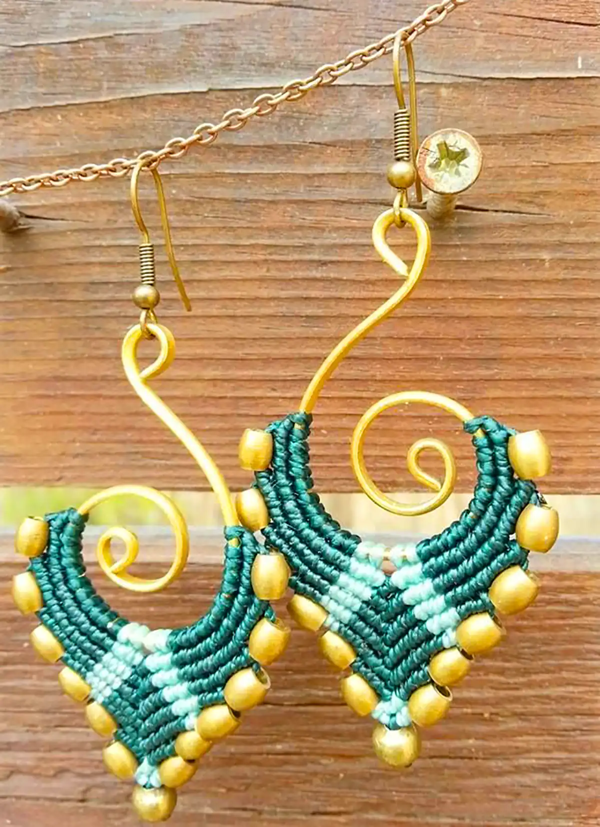 گوشواره ساده و رنگی دستساز