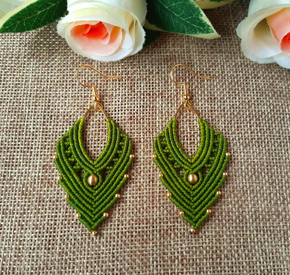 گوشواره ساده و رنگی دستساز
