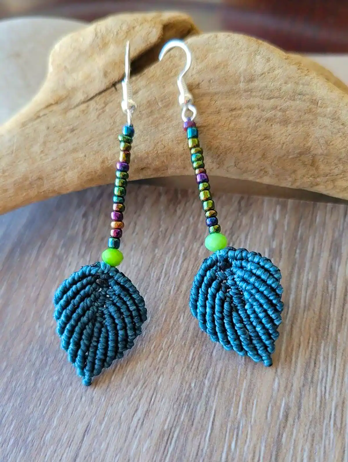 گوشواره ساده و رنگی دستساز