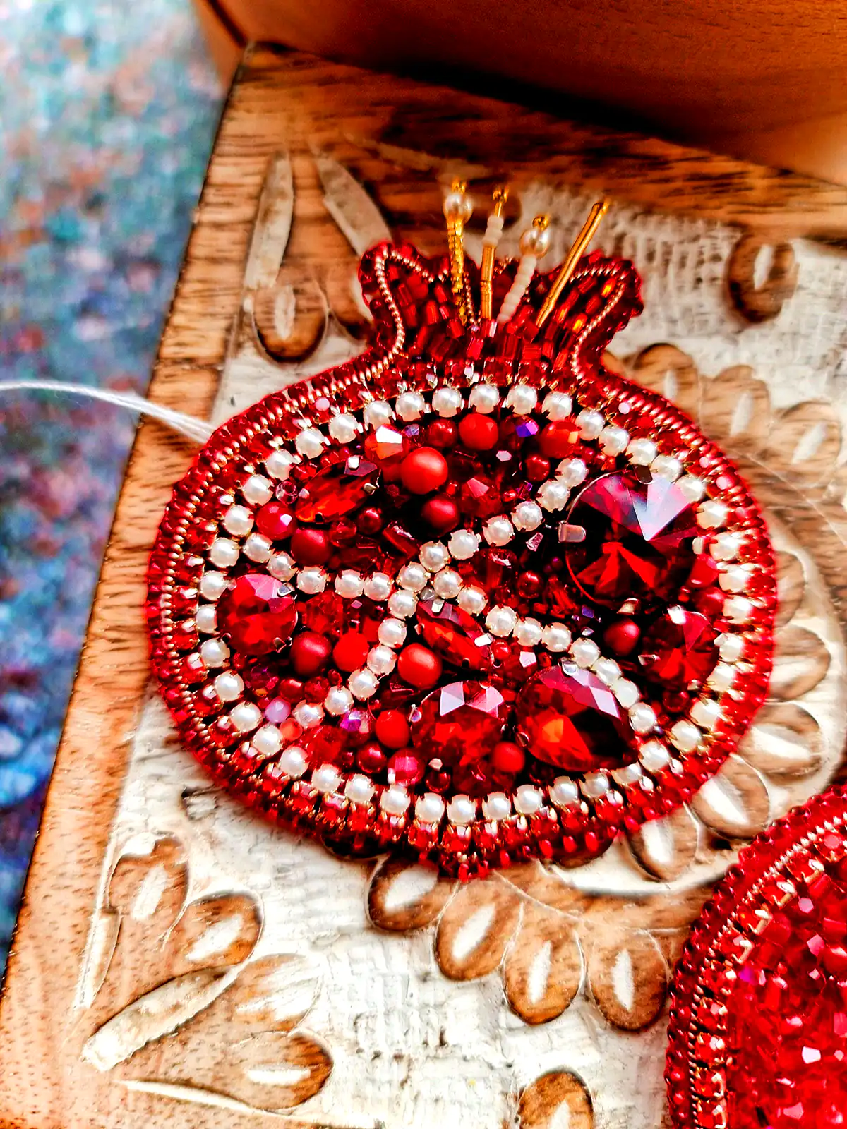 سنجاق تزیینی طرح انار