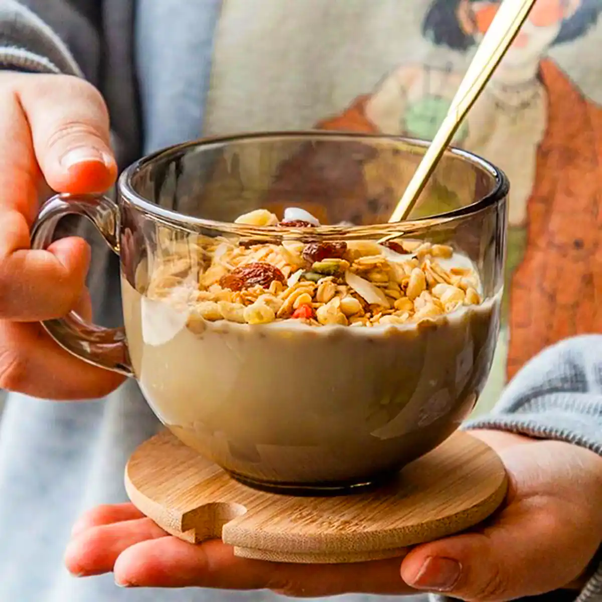 لیوان شیک صبحانه خوری