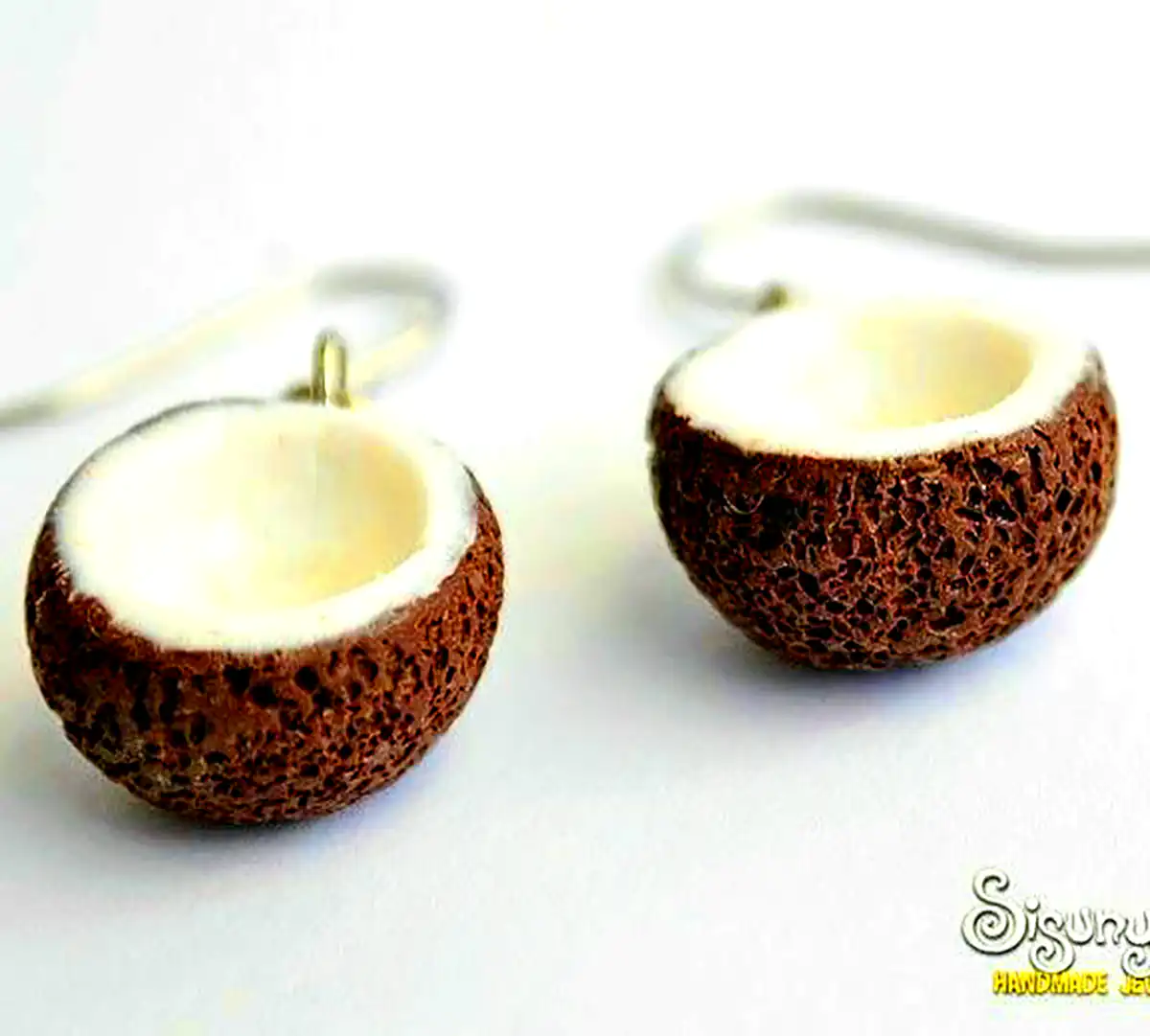 گوشواره خوشمزه رنگی