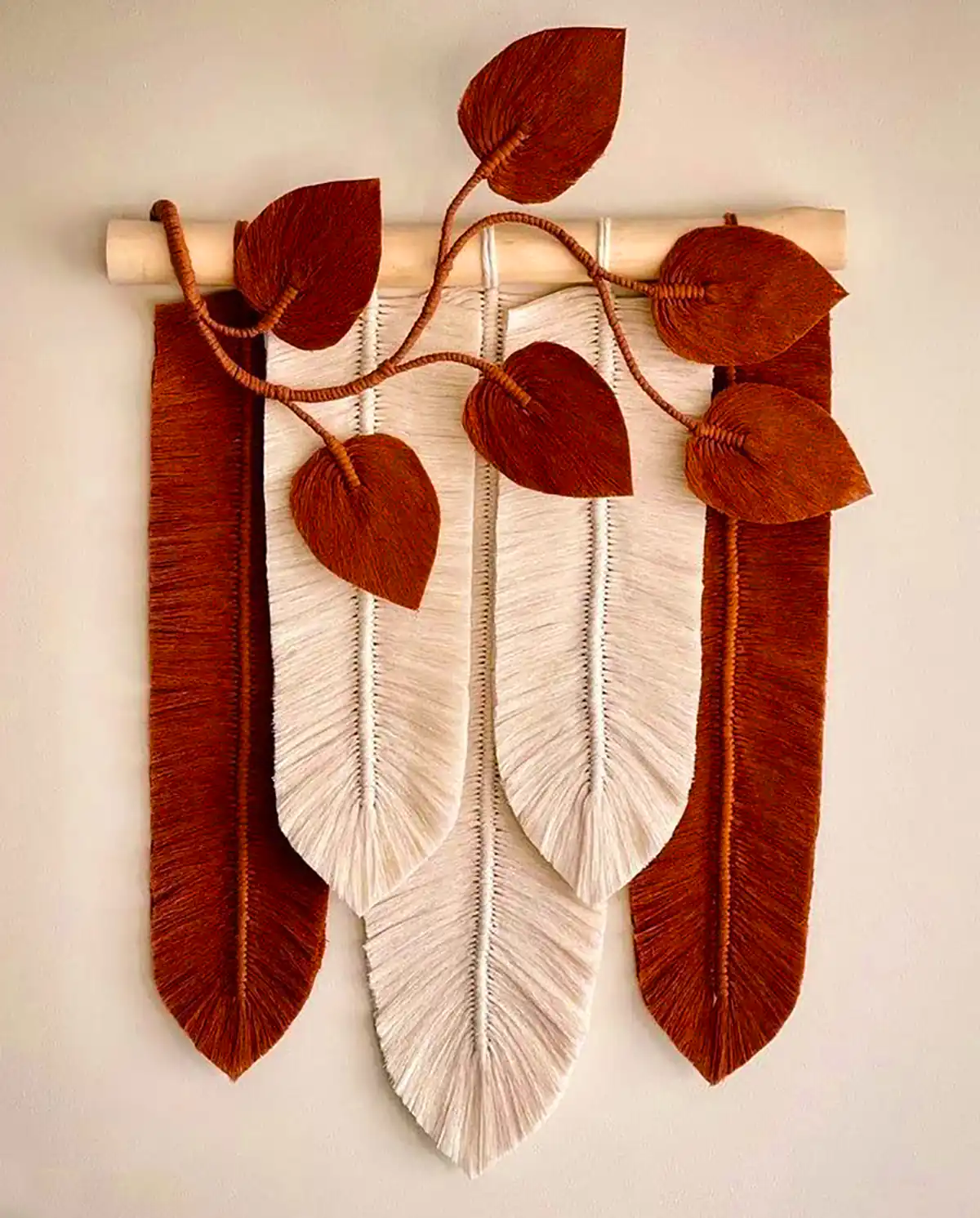 مدلهای خاص دیوارکوب مکرومه (جدیدترین مدل های ترند امسال ۱۴۰۴ - ۲۰۲۵) مدل های خاص دیوارکوب مکرومه