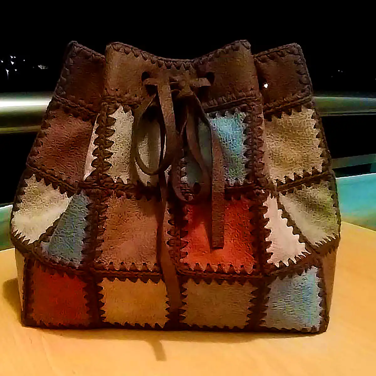 کیف بزرگ دست دوز زنانه