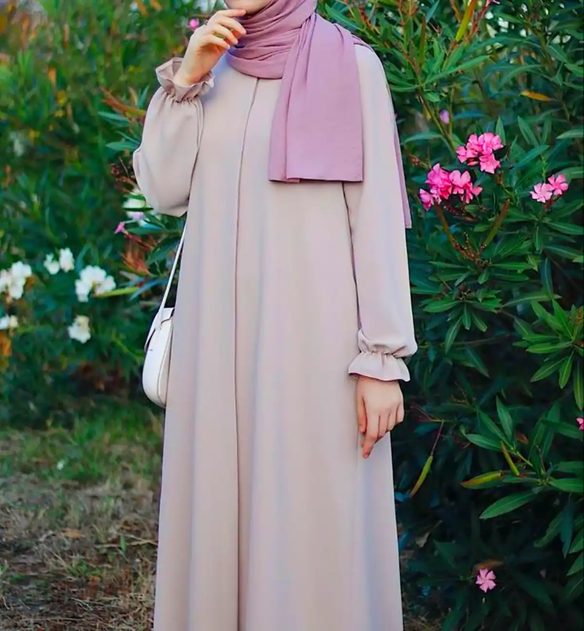 پیراهن یقه گرد نخی ساده