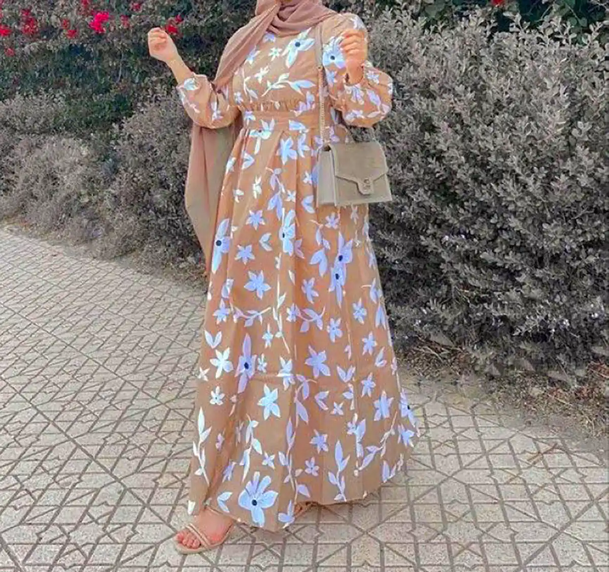پیراهن یقه گرد نخی ساده
