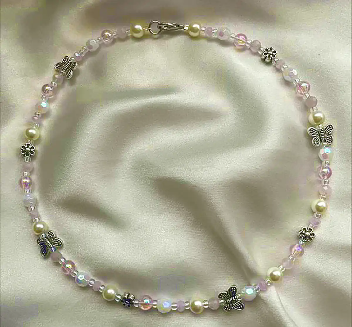 اکسسوری تک مرواریدی