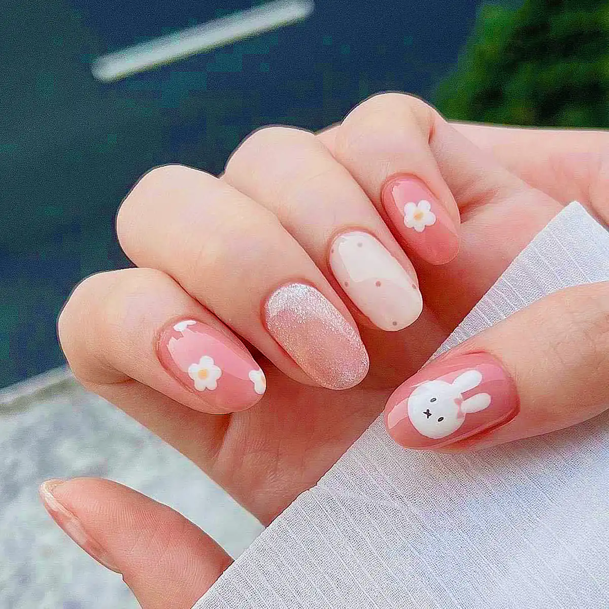 طرح ناخن مینیمال و خلاقانه