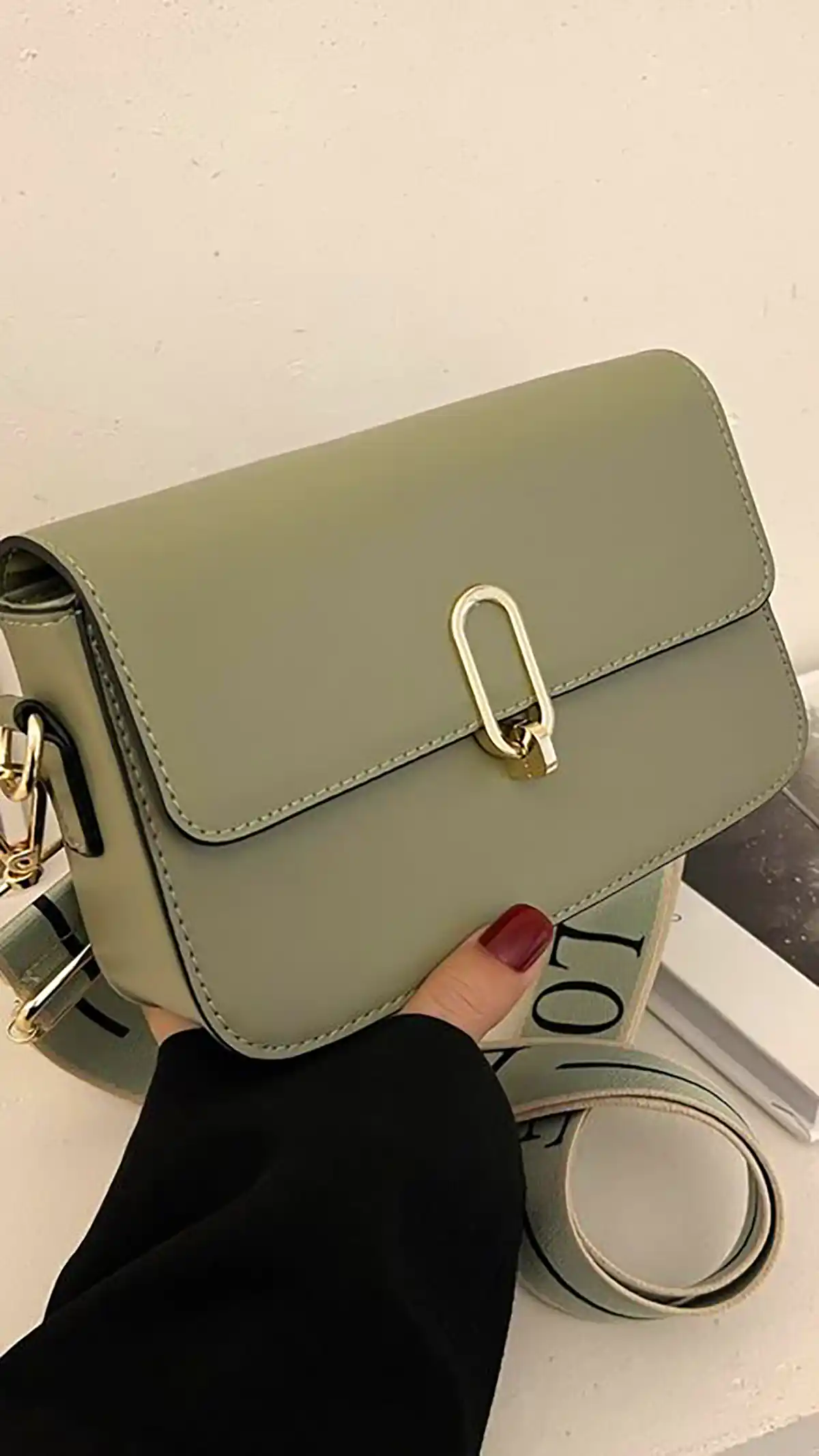 کیف دستی مینیمال اسپرت 