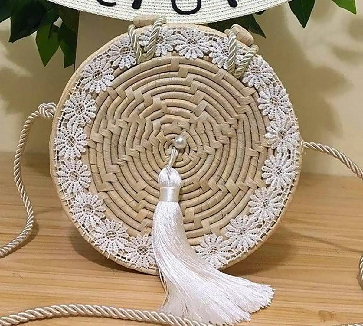 کیف گرد حصیری