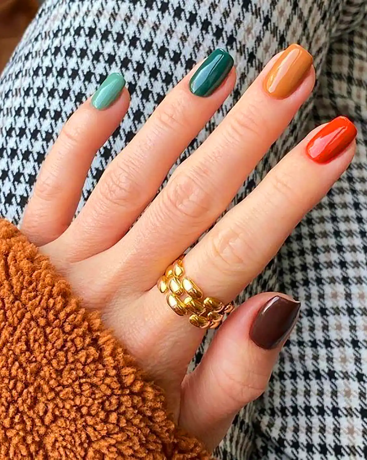 لاک ژل ساده رنگ‌های پاییزی
