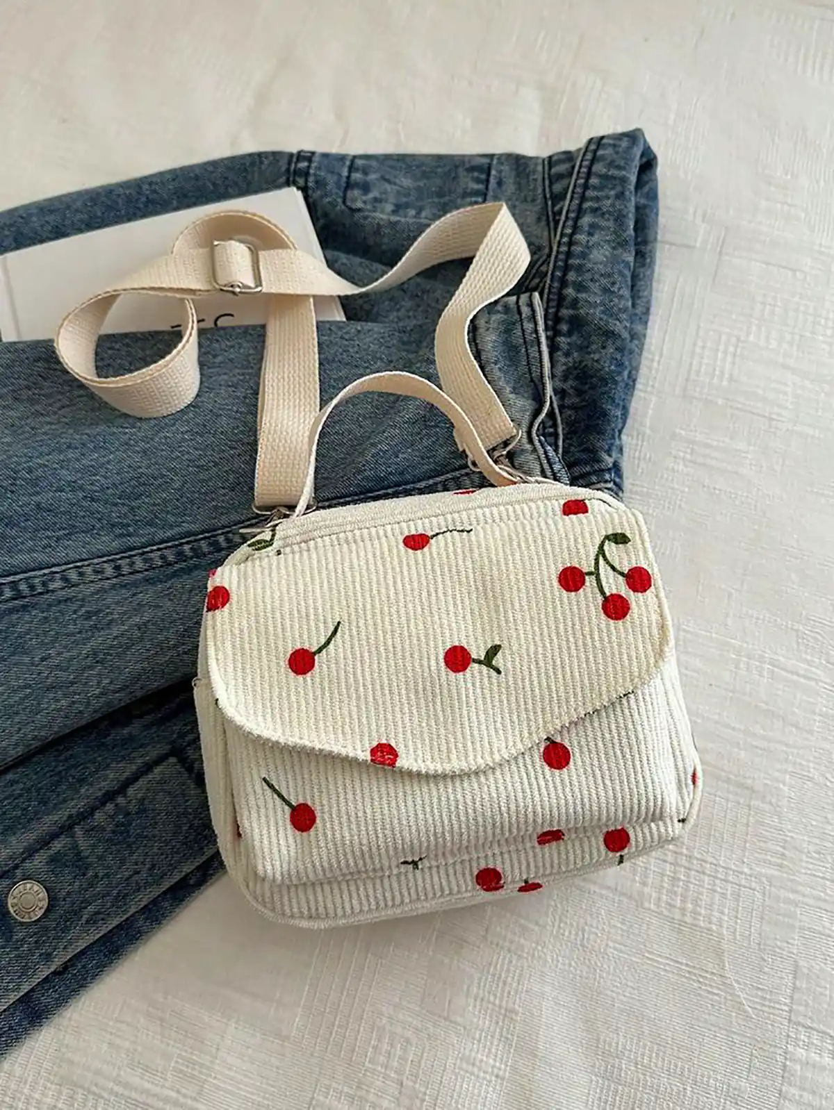 کیف فانتزی میوه‌ای