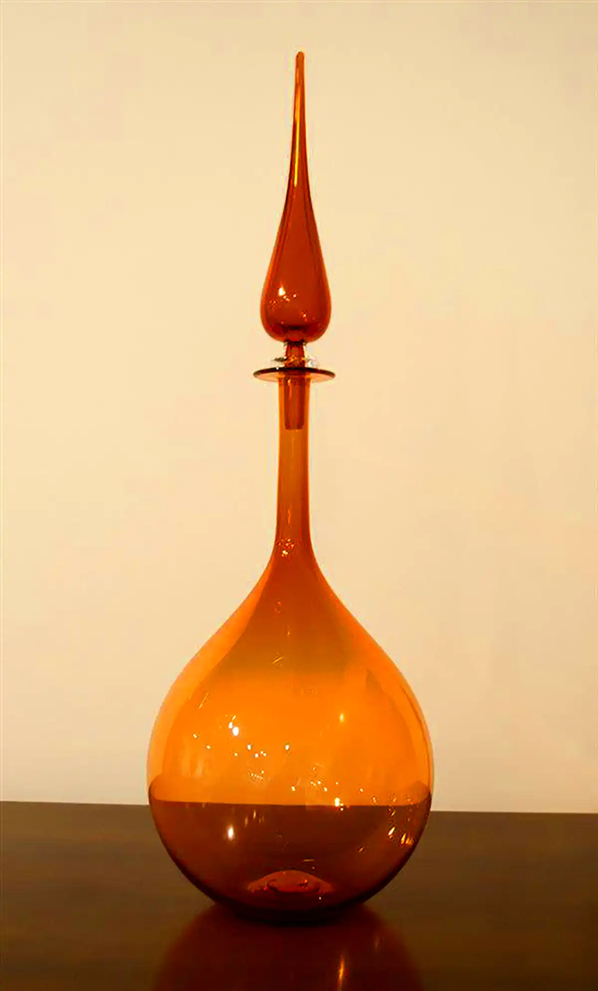 بطری رنگی شیشه ای