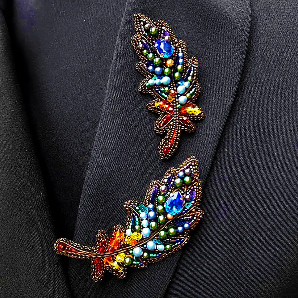 سنجاق سینه لاکچری و جذاب