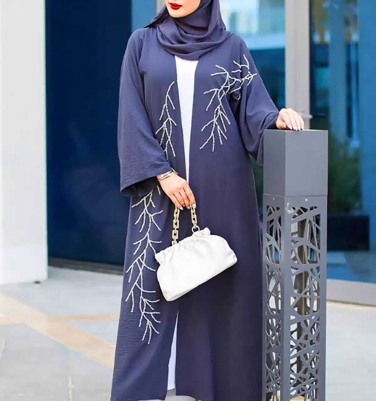 لباس زنانه با طرح گلگلی