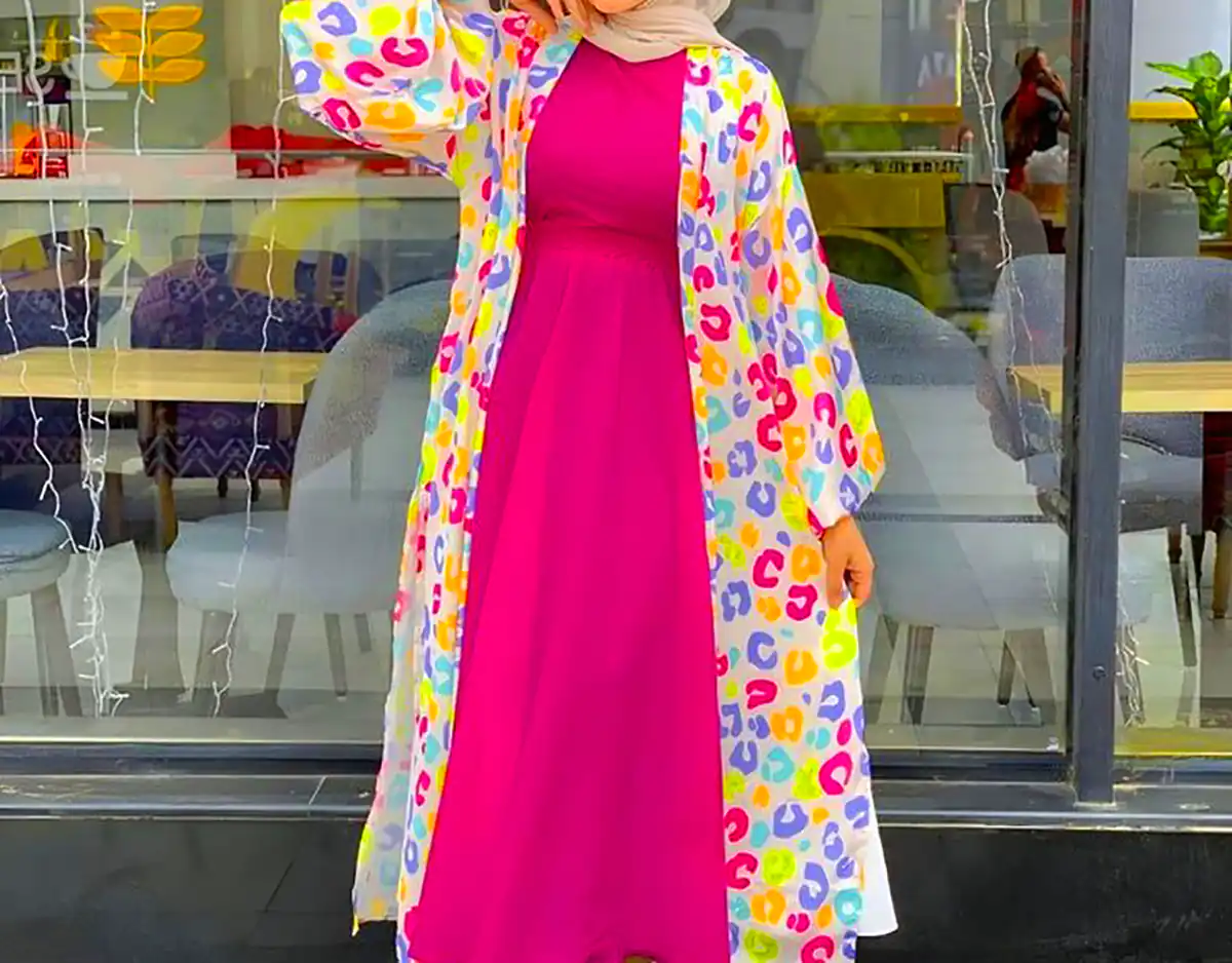 لباس زنانه با طرح گلگلی