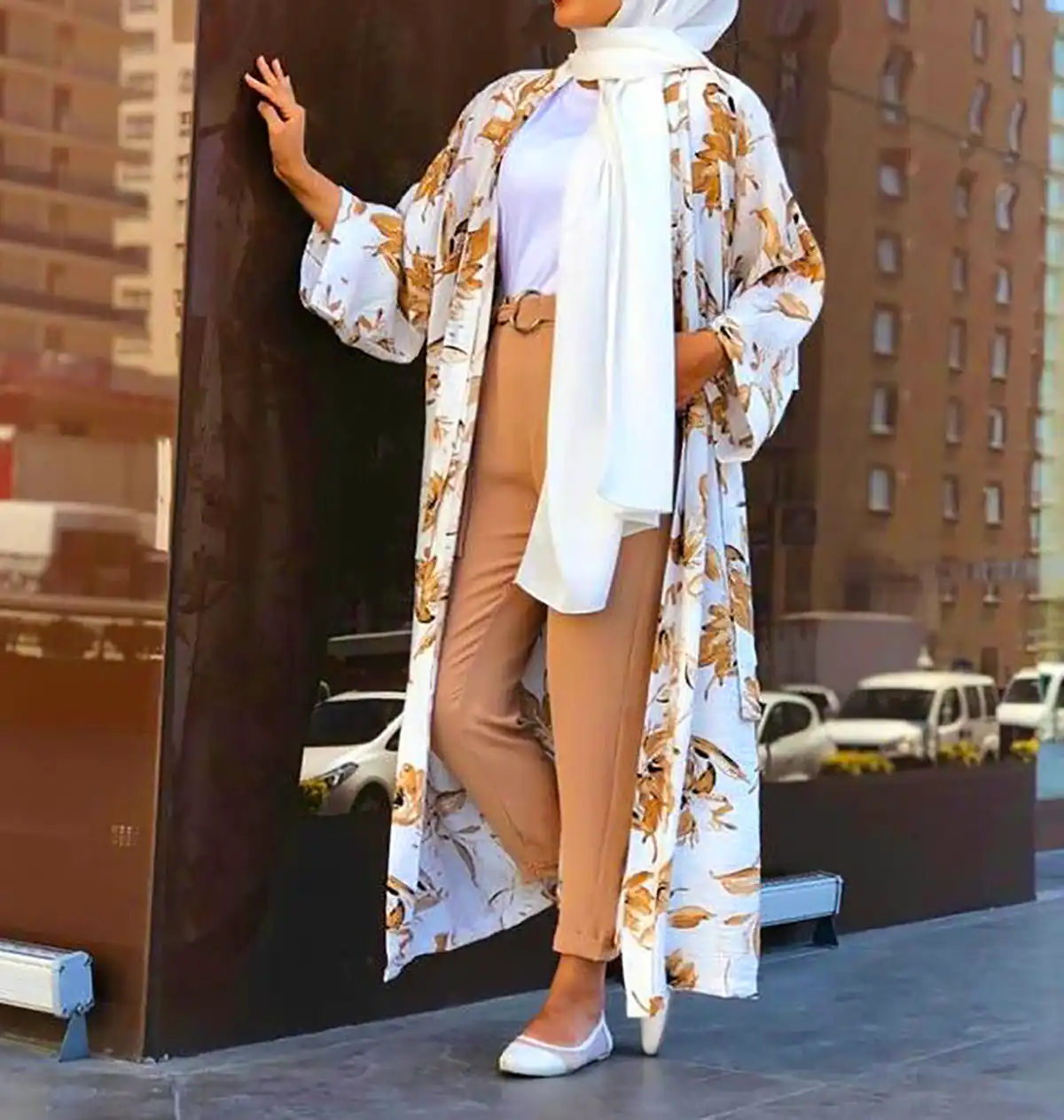 لباس زنانه با طرح گلگلی