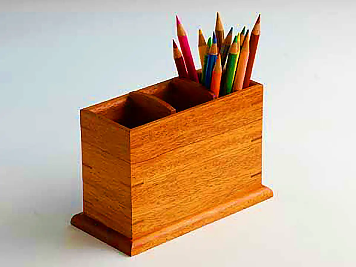 جامدادی رومیزی چوبی و مقاوم 
